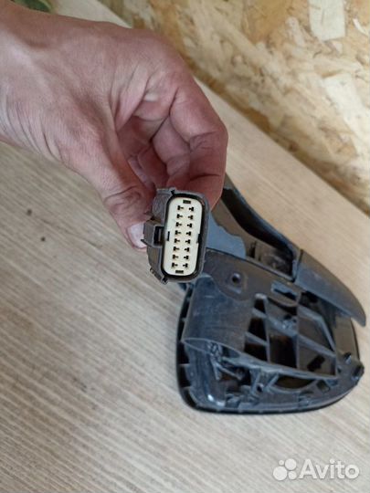 Зеркало правое Ford Mondeo 5 2015