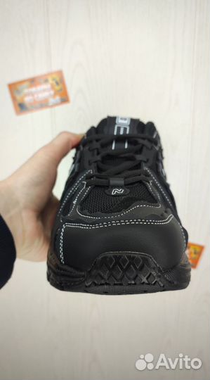 Кроссовки новые ню беленс 1906д