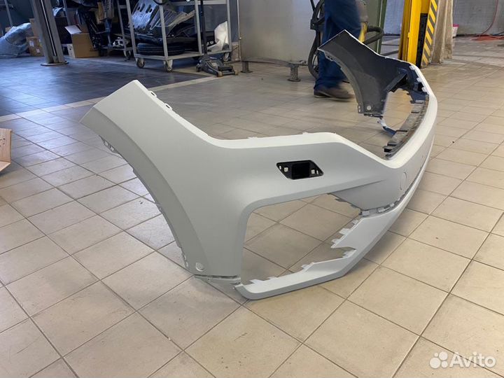 Оригинальный Передний бампер volkswagen touareg 3