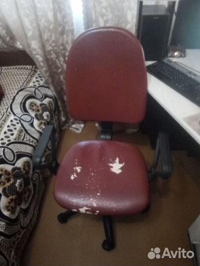 Компьютерный стул