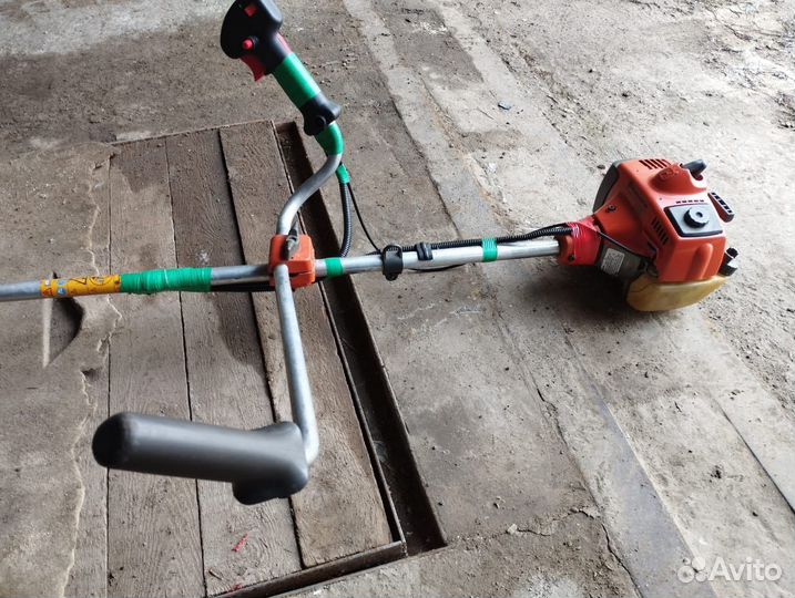 Триммер бензиновый husqvarna