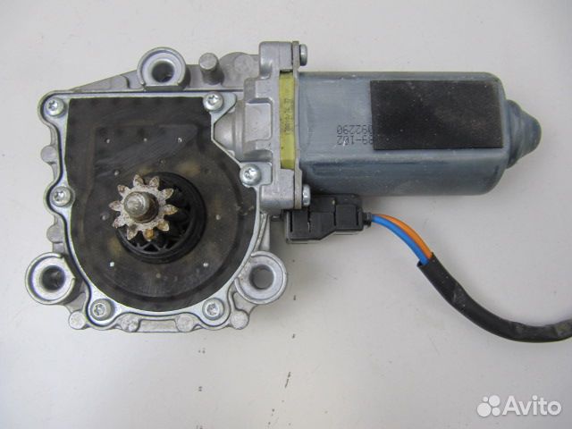 Моторчик стеклоподъемника Scania 4 series