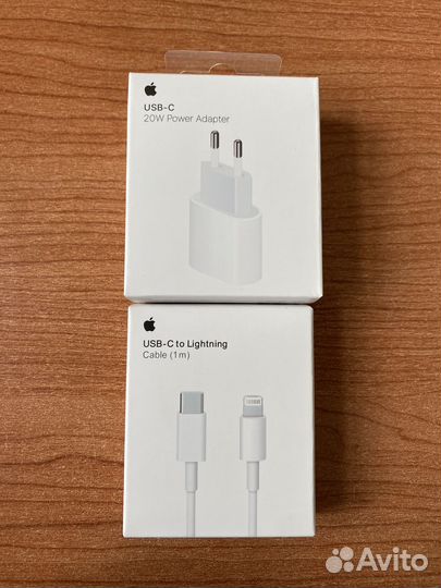 Зарядка на iPhone