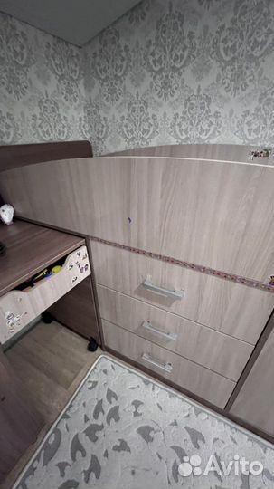 Детская кровать для ребенка до 10 лет со столом