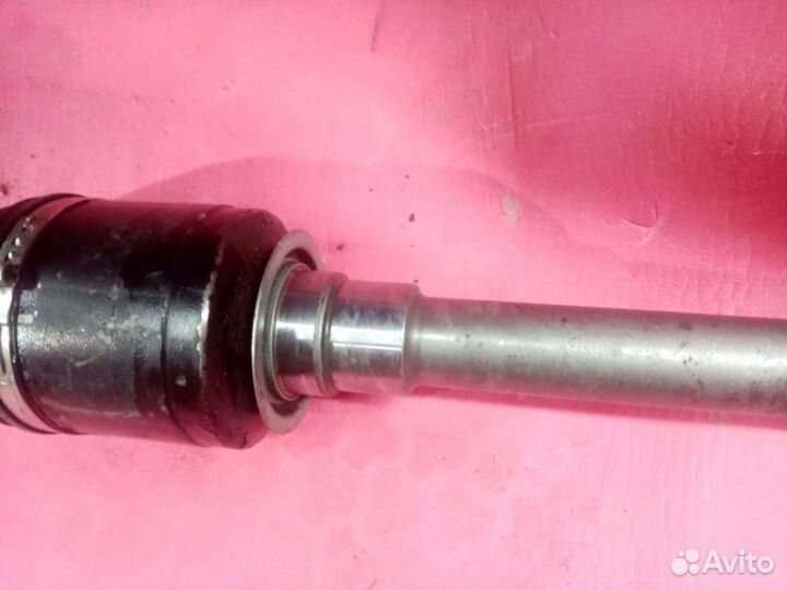 Полуось привод передний правый w164