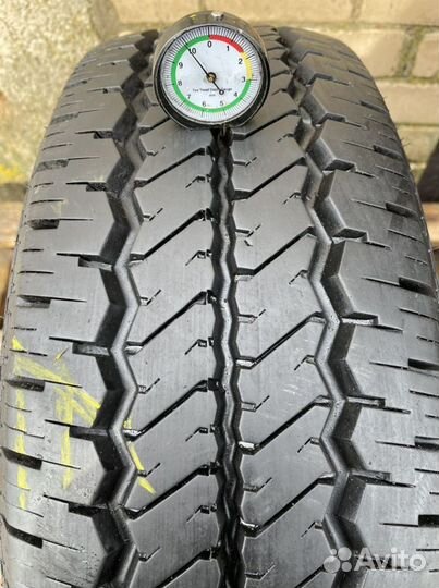 Maxtrek SU-810 225/70 R15C