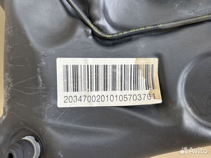 Бензобак Mercedes W203