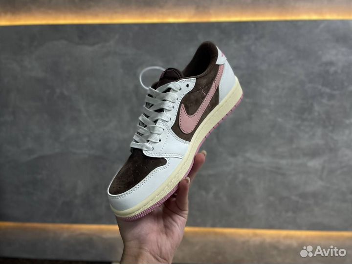 Nike Air Jordan 1 Low Travis Scott