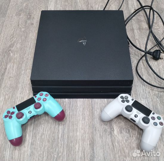 Игровая приставка Sony PlayStation 4 Pro 1000 гб