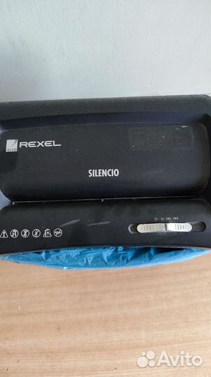 Шредер Rexel Silencio