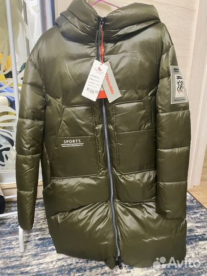 Пуховик зимний женский