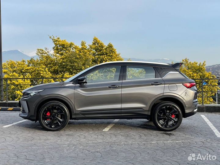 Geely Coolray 1.5 AMT, 2024