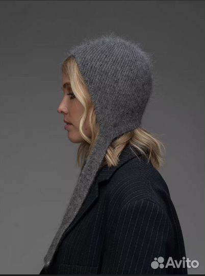 Чепчик шапка женнский из итальянской ангоры