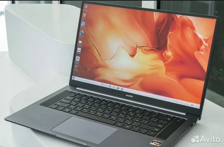 Ноутбук Huawei Matebook D16 ультра тонкий