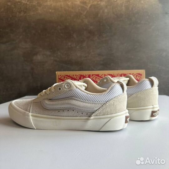 Кеды дутыши Vans knu skool бежевые