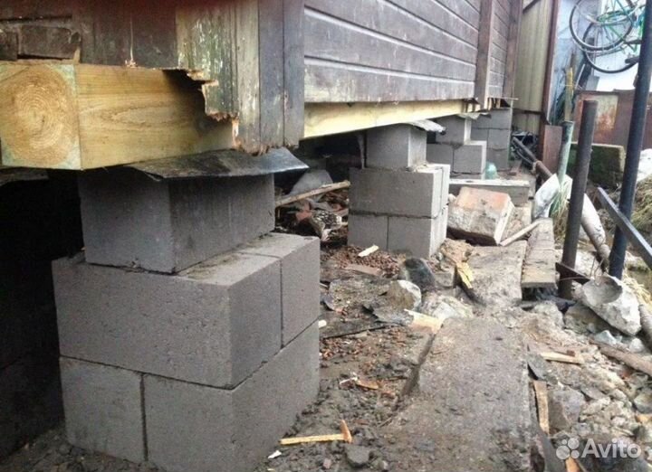 Поднятия дома и замена венцов