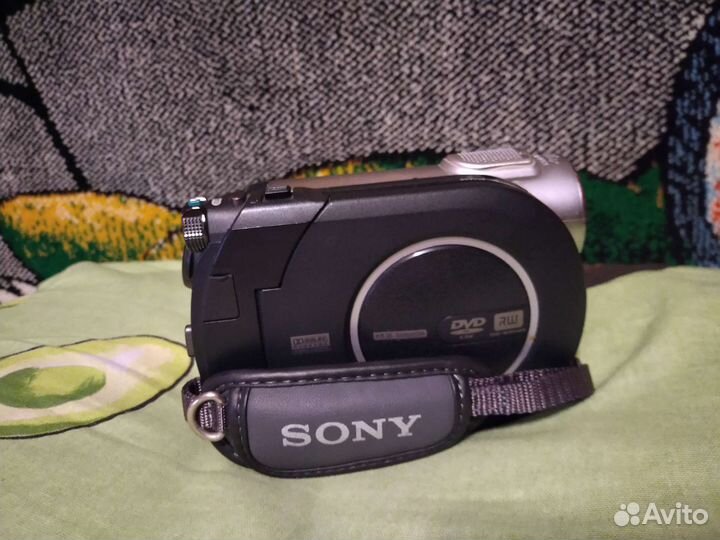 Видеокамера sony