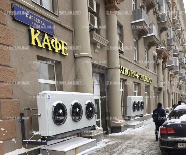 Продам торговое помещение, 518 м²