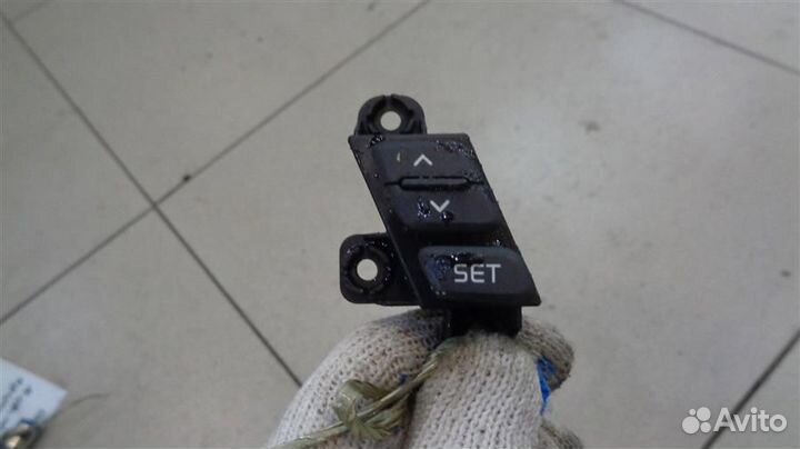 Кнопка многофункциональная Kia Ceed 2012-2018