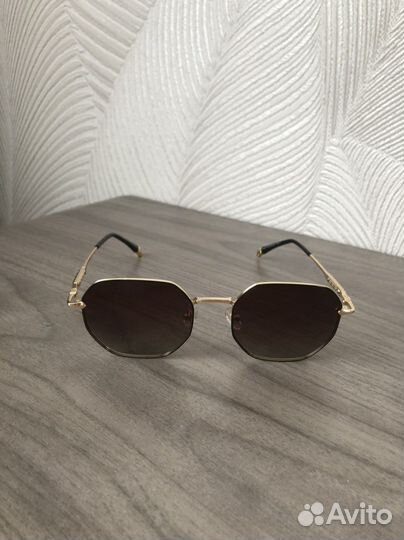 Солнцезащитные очки женские