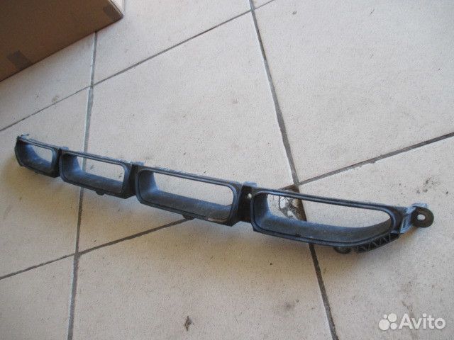 Кронштейн решетки радиатора Audi A4 (B8) 2007-2011