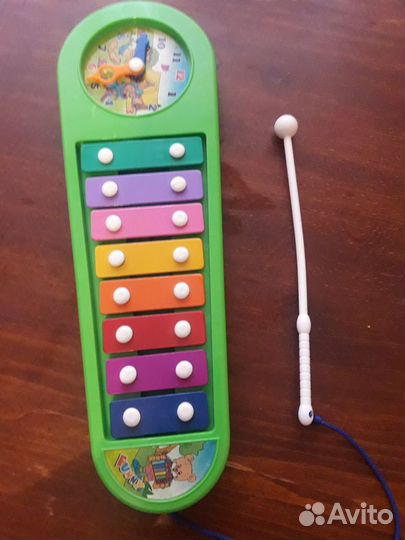 Продаю мелофон игрушечный