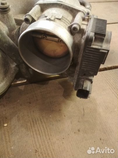 Коллектор впускной Infiniti M35 FX35 Инфинити М35