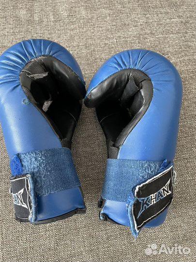 Перчатки для единоборств