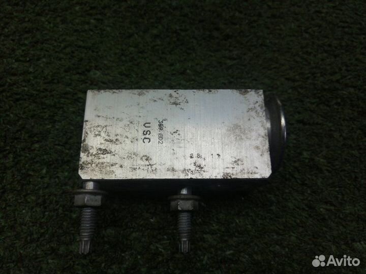 Клапан кондиционера Mercedes Glk