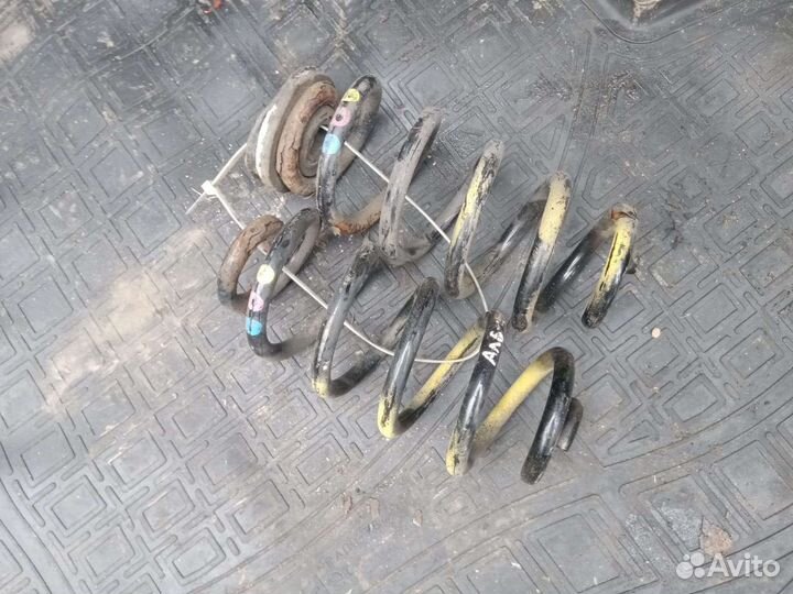 Пружина задней подвески Audi A6 C6 2.4 BDW