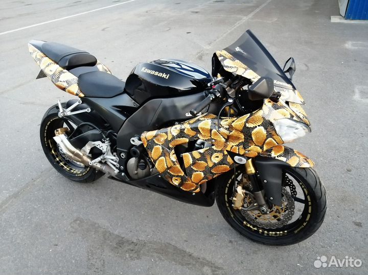 Kawasaki ZX-10R (ZX1000) Питон