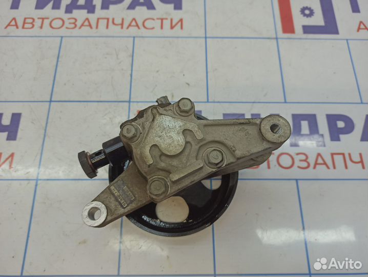 Насос гидроусилителя Hyundai Solaris 57100-4L000