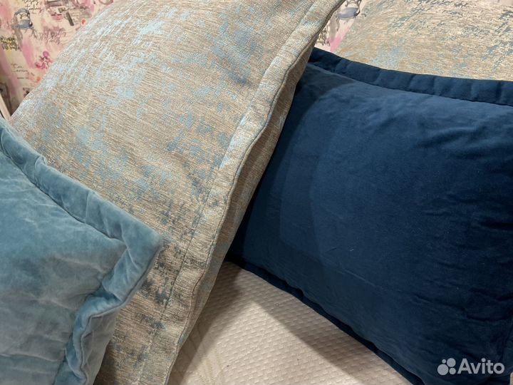 Подушки для декора и диванов