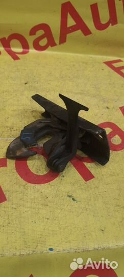 Замок капота Mercedes-Benz E-Class W211 112.949