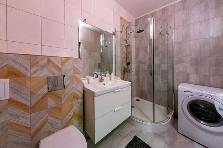 1-к. квартира, 40 м², 1/4 эт.