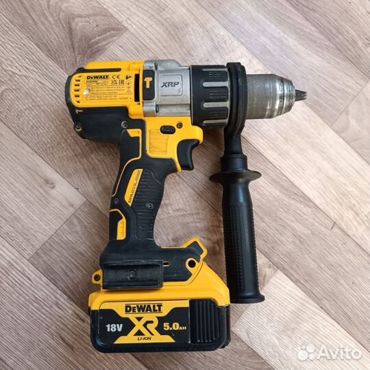 Шуруповерт dewalt dcd 996