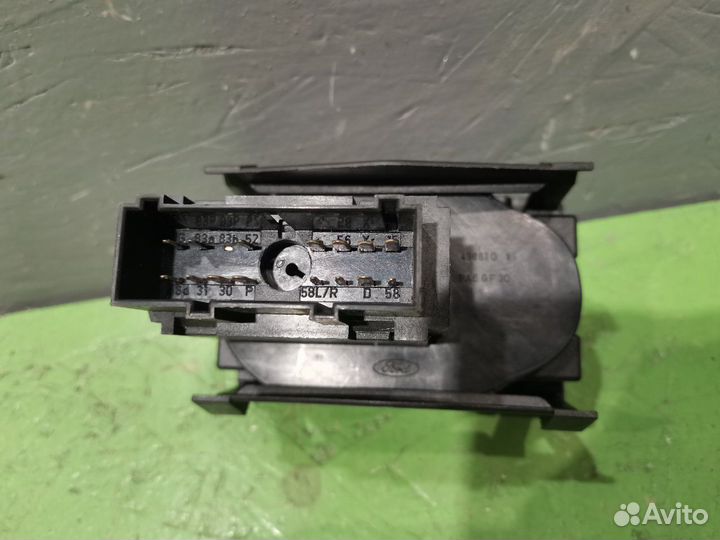 Блок управления светом Ford Focus хэтчбек 1.4 asda