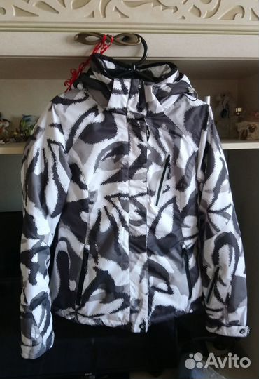 Куртка женская новая зима р42