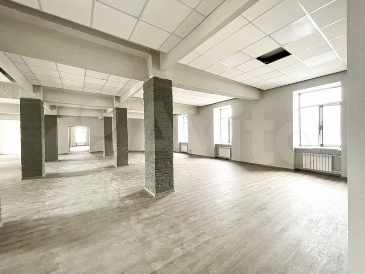 Под офис, медцентр 200 м² Ул Дуси Ковальчук