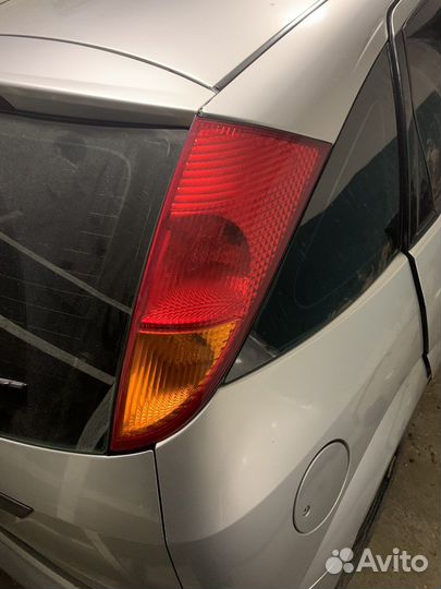Фонари задние форд фокус 1