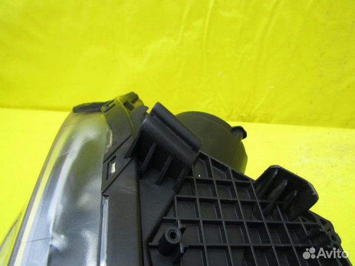 Фара левая Kia Optima (TF) 10-16г 55539