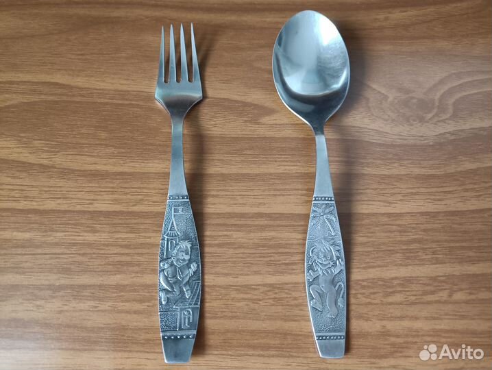 Детские столовые приборы 