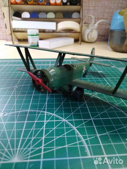 Модель самолета И-153