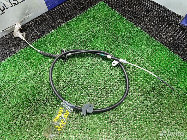 Тросик стояночного тормоза Toyota Highlander