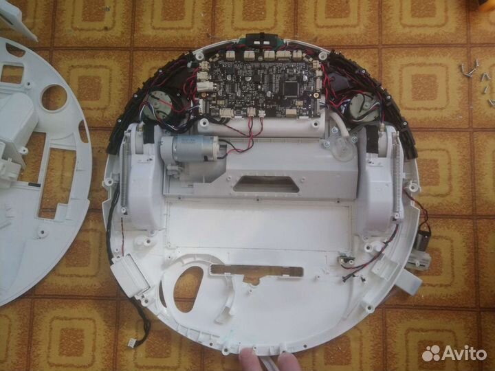 Mi Robot Vacuum mop Essential