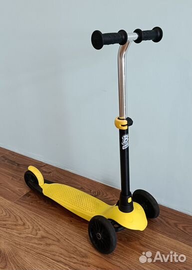 Самокат детский трехколесный