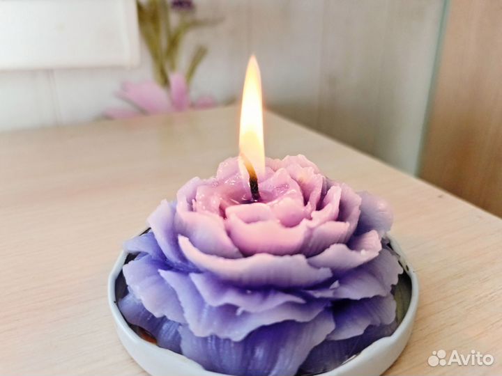 Цветок в куполе аромасвеча подарок