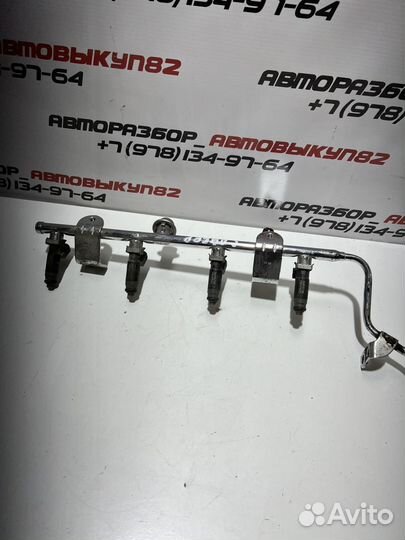 Форсунка топливная рампа рейка Волга Сайбер