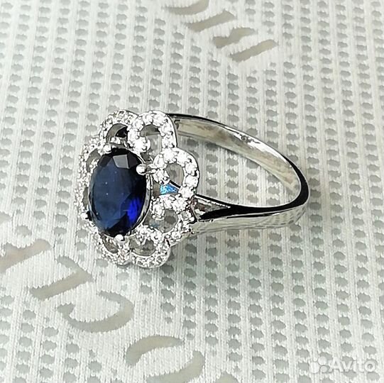 Кольца 17,5, 18,5 танзанит, иолит серебро К271