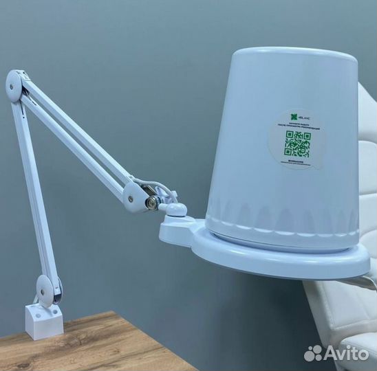 Вытяжка 4Blanc Alize для маникюра на струбцине